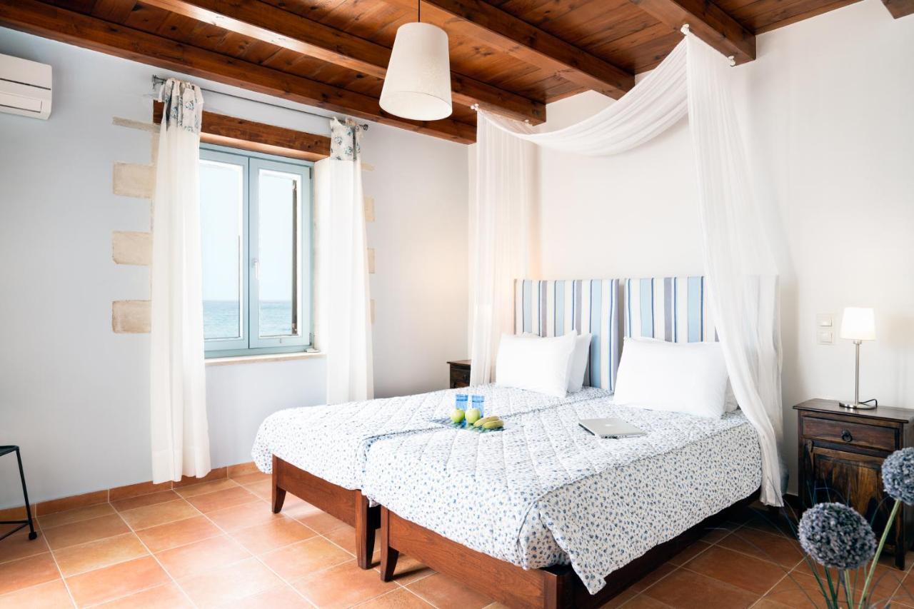 Beachfront Villa Turquoise With Private Pool, Bbq And Ping Pong Table 干尼亞 外观 照片