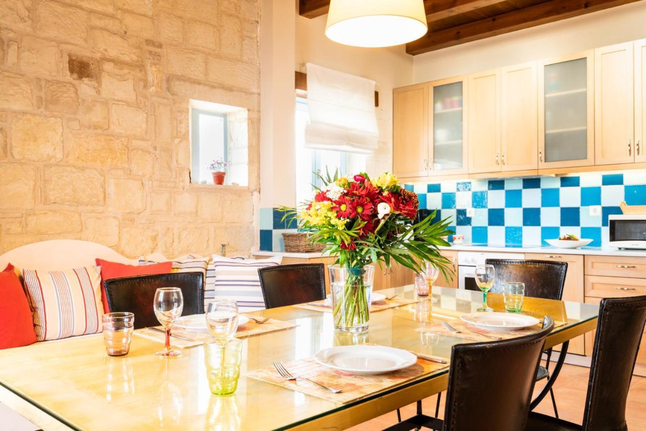 Beachfront Villa Turquoise With Private Pool, Bbq And Ping Pong Table 干尼亞 外观 照片