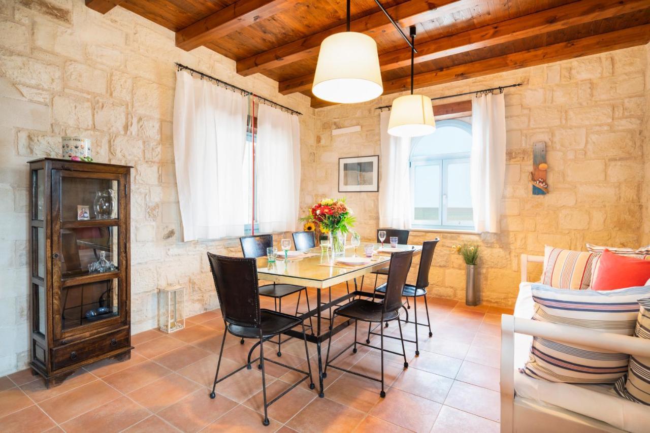 Beachfront Villa Turquoise With Private Pool, Bbq And Ping Pong Table 干尼亞 外观 照片